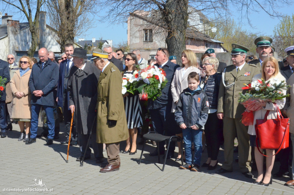 Uroczystość przy Pomniku Sapera