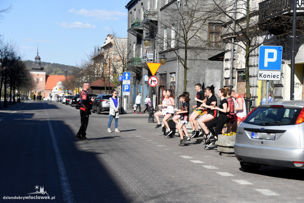 Trening z Akademią MMA na Śródmieściu