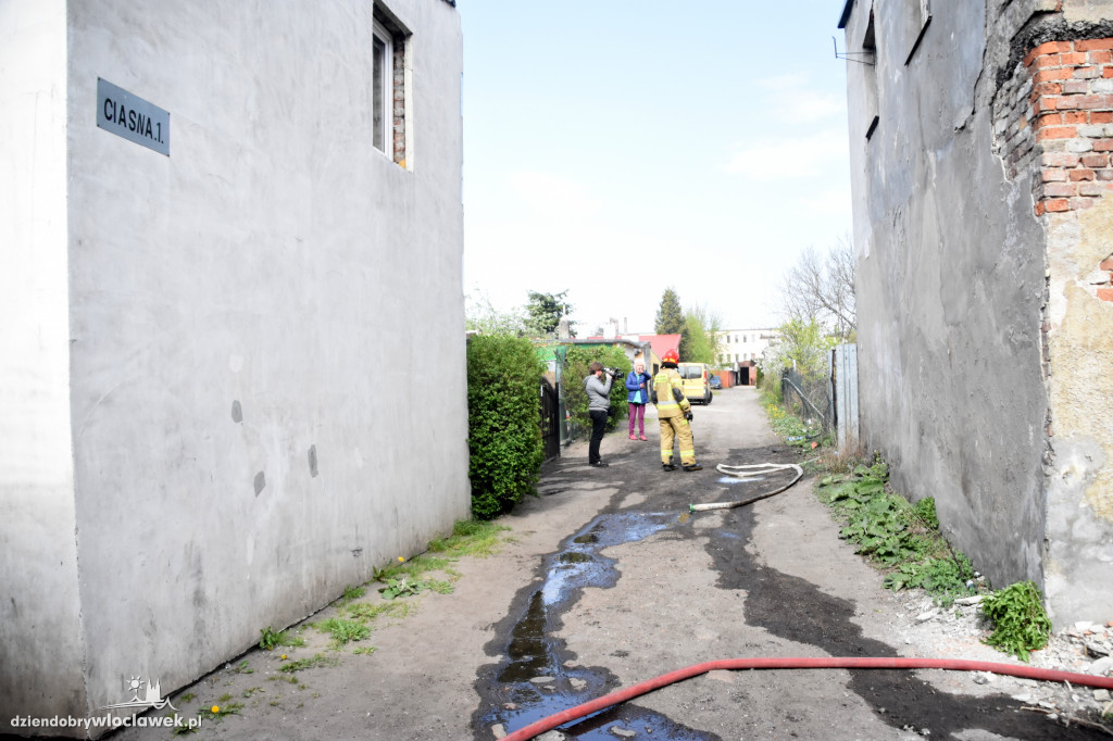 Pożar garażu przy ul. Ciasnej