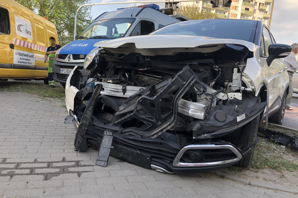 Zderzenie dwóch aut na ul. Kaliskiej