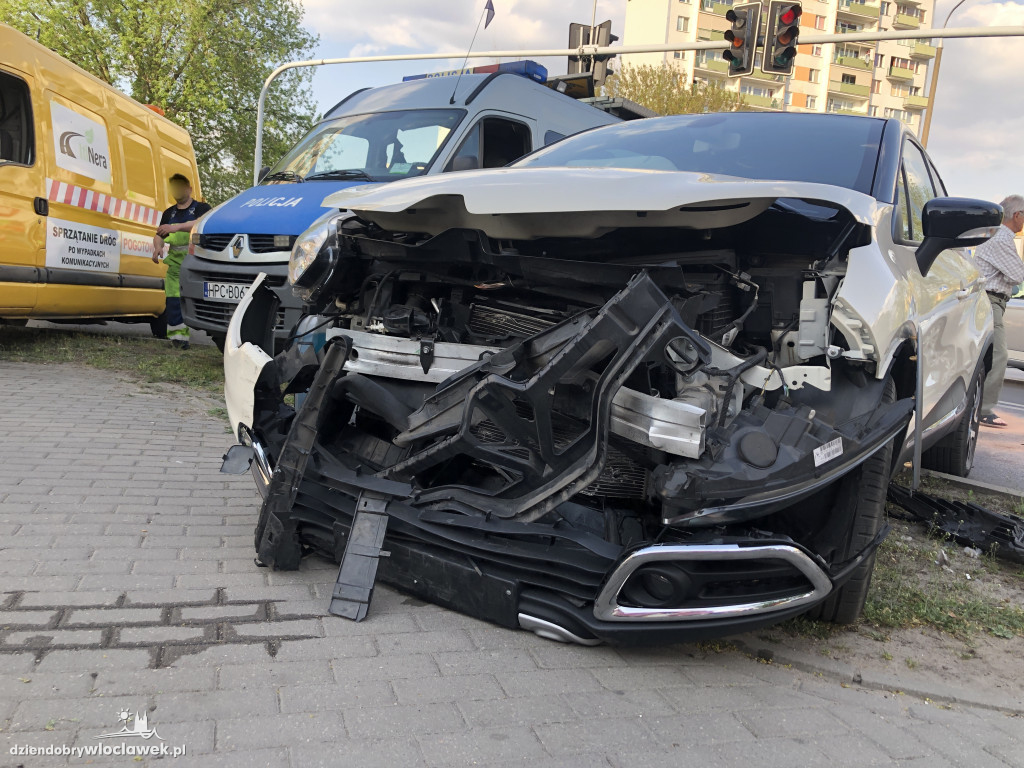 Zderzenie dwóch aut na ul. Kaliskiej