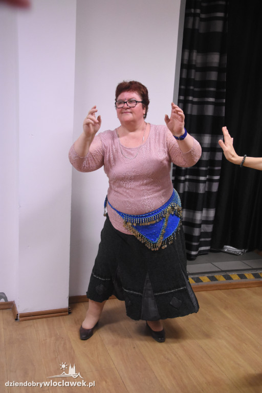 Taniec orientalny w Śródmieściu