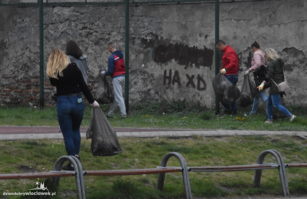 Mieszkańcy sprzątneli Śródmieście