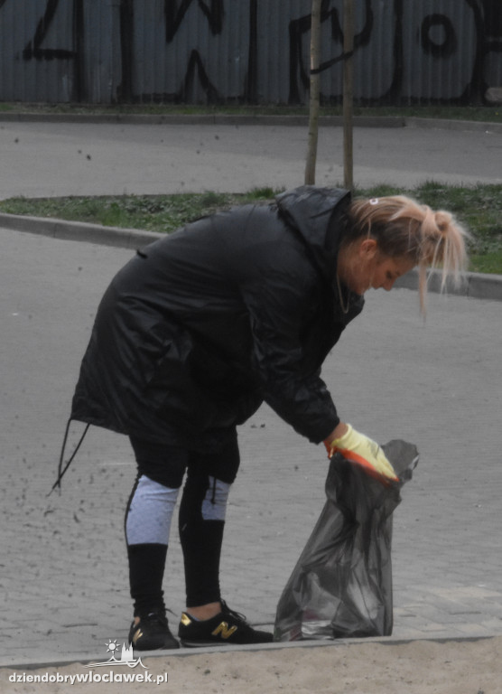 Mieszkańcy sprzątneli Śródmieście