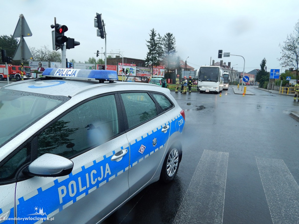 Zderzenie osóbówki z autokarem