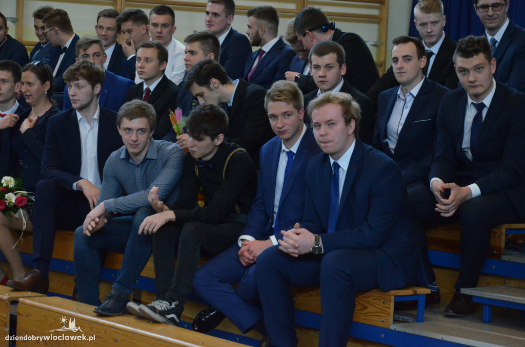 Maturzyści z Elektryka skończyli naukę