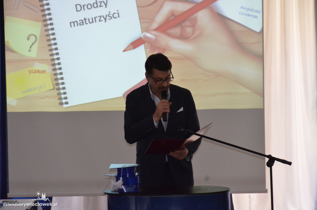 W Baczyńskim pożegnali maturzystów