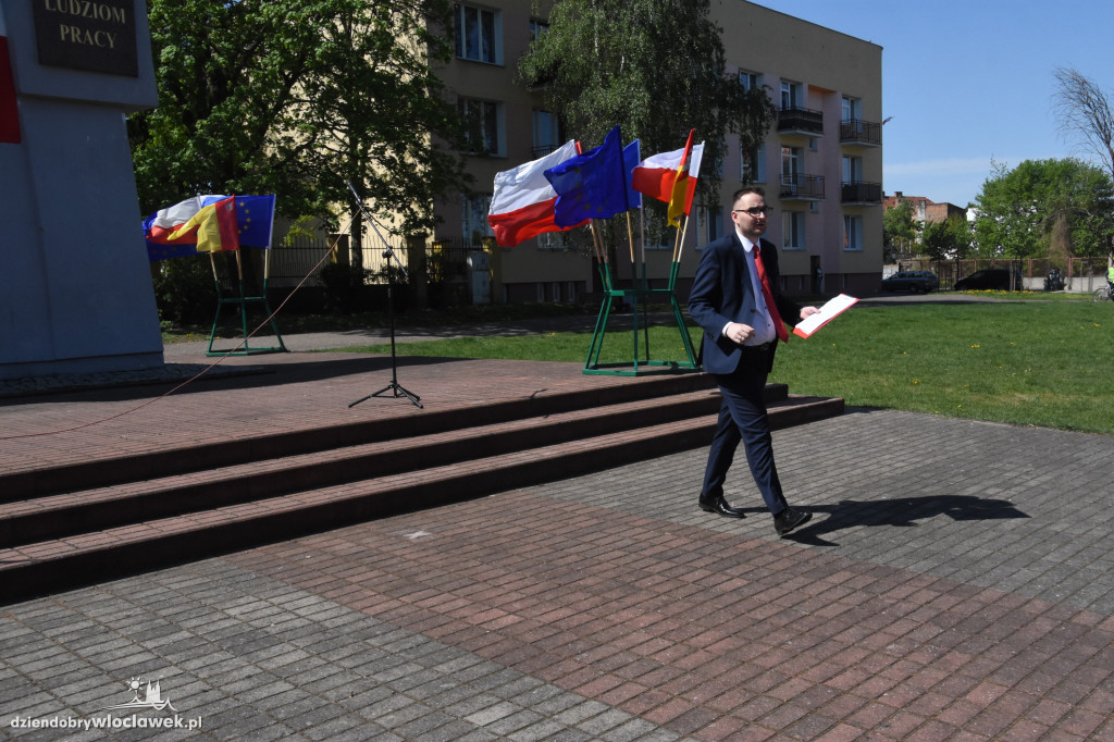 Pochód pierwszomajowy we Włocławku