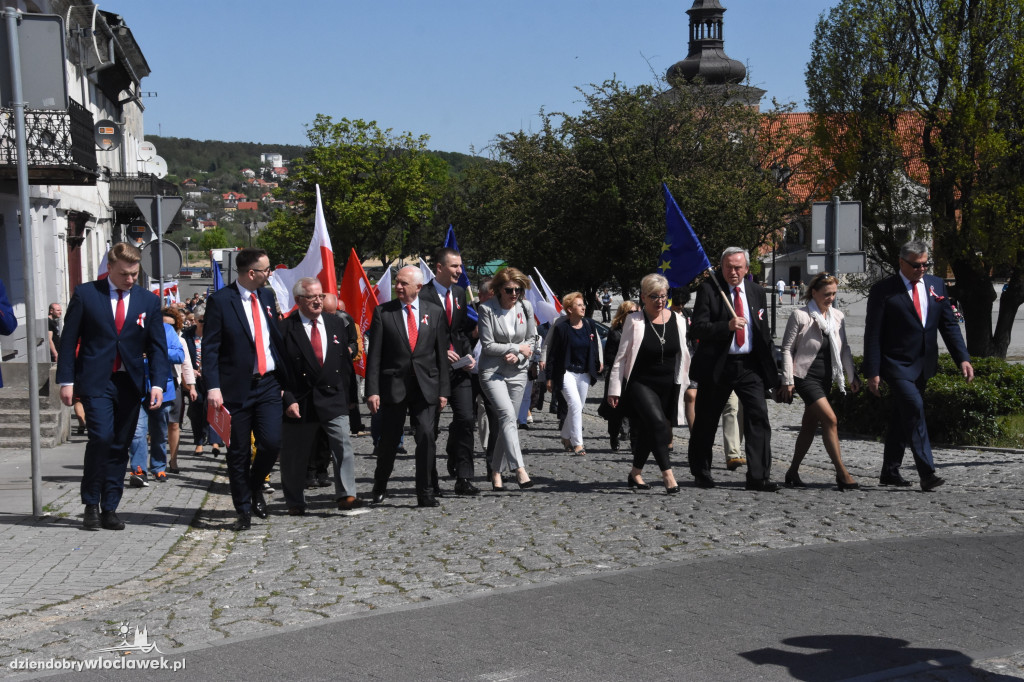 Pochód pierwszomajowy we Włocławku