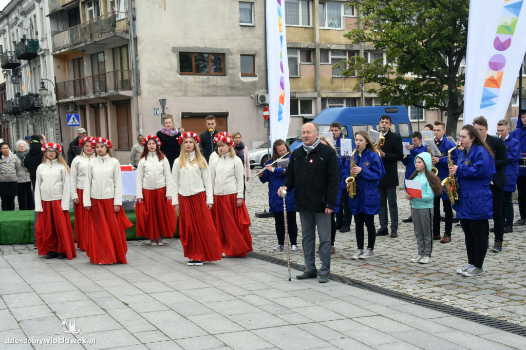 Obchody Święta Flagi we Włocławku