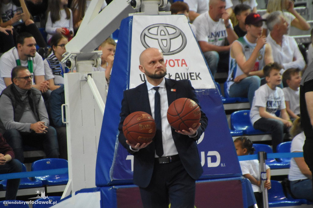 I mecz ćwierćfinału play-off