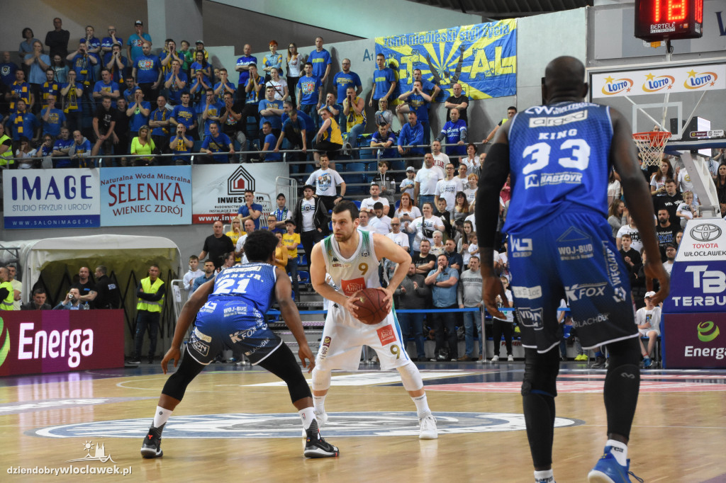 I mecz ćwierćfinału play-off