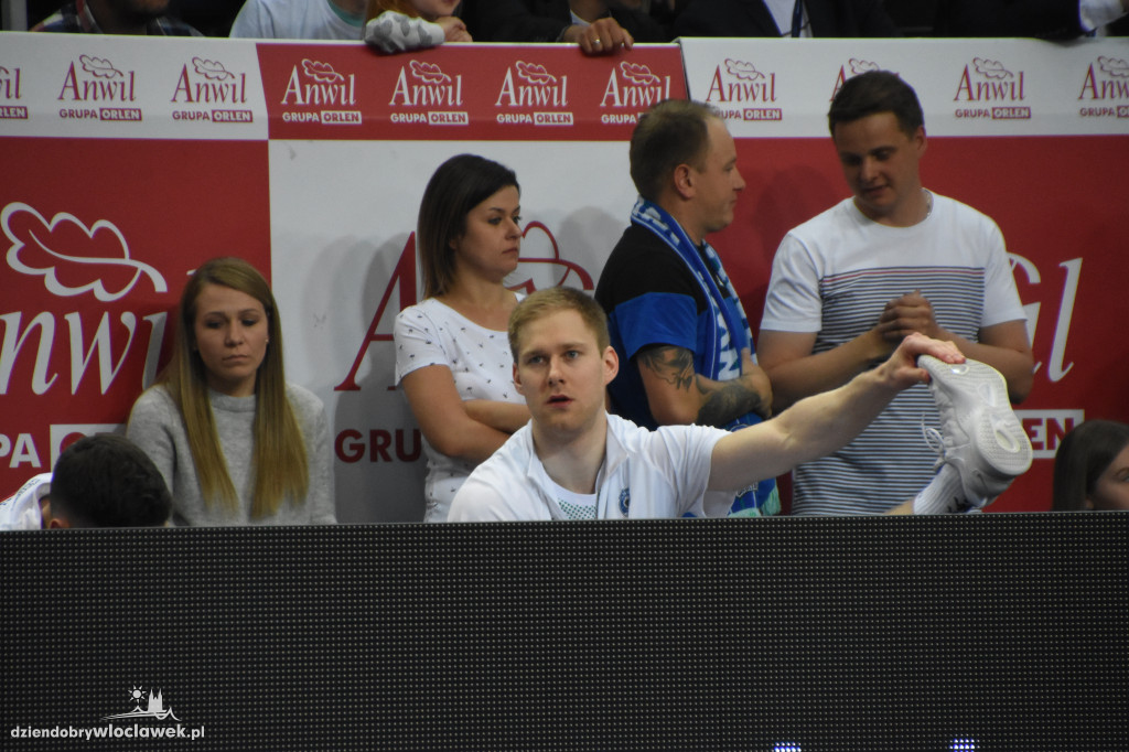 I mecz ćwierćfinału play-off