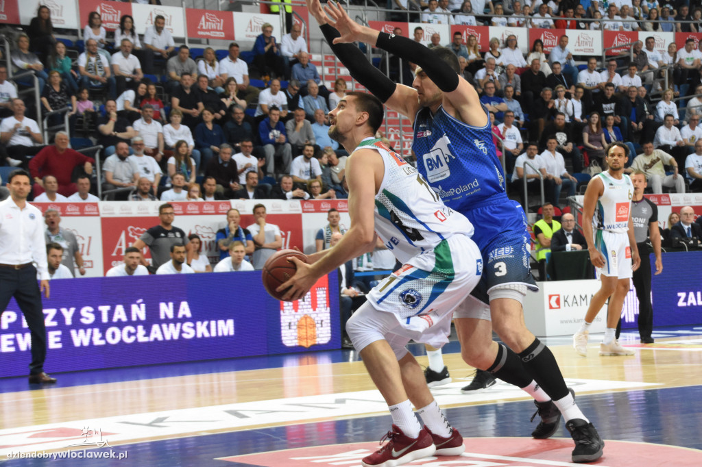 I mecz ćwierćfinału play-off