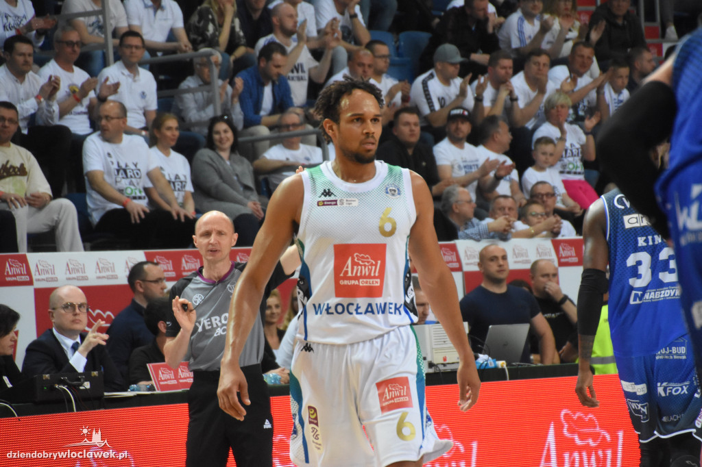 I mecz ćwierćfinału play-off