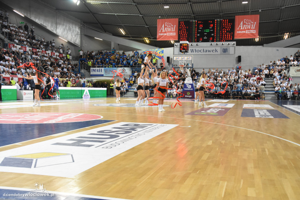 I mecz ćwierćfinału - cheerleaders
