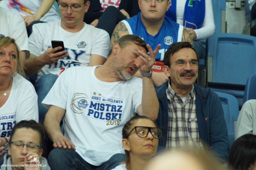Kibice na 2. meczu ćwierćfinałowym