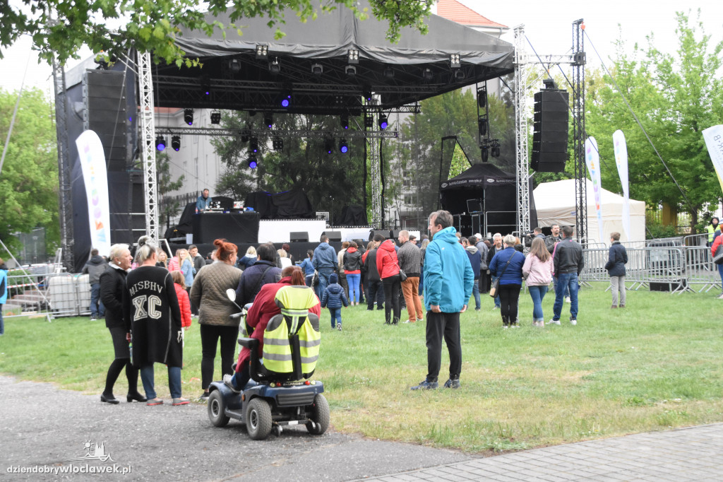 Hyży i Future Folk na bulwarach
