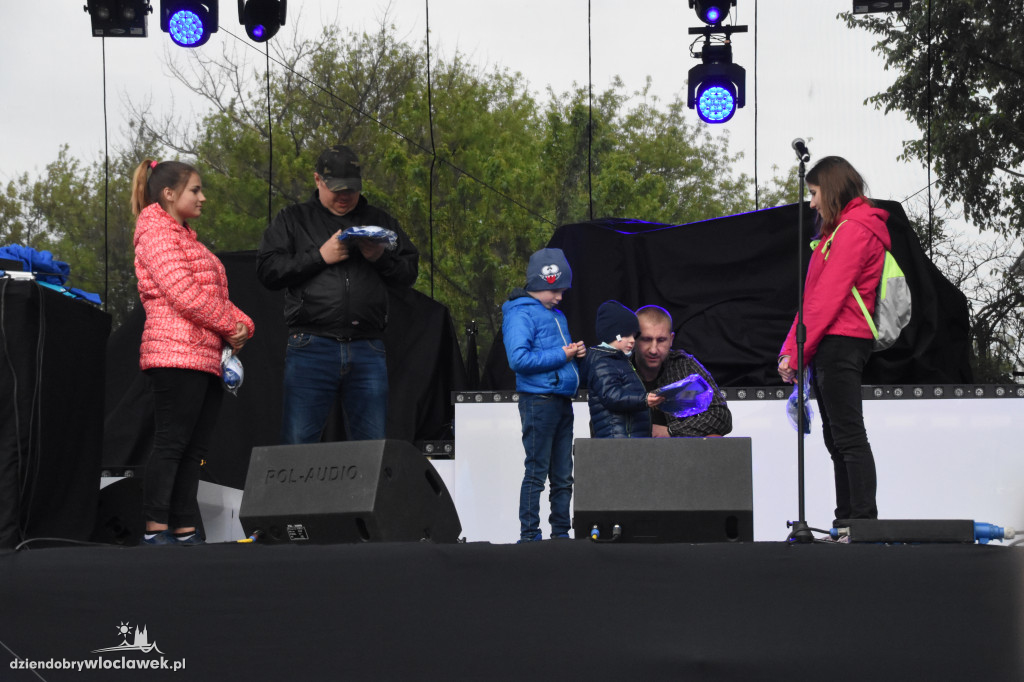 Hyży i Future Folk na bulwarach