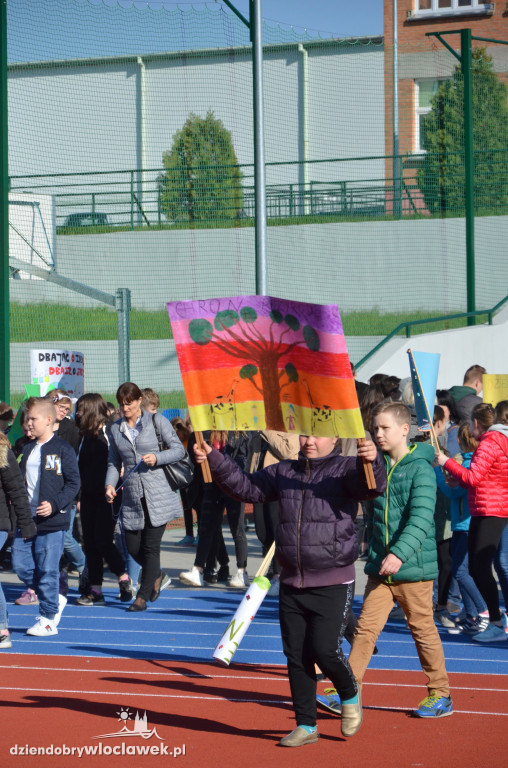 Marsz ekologiczny w SP 23