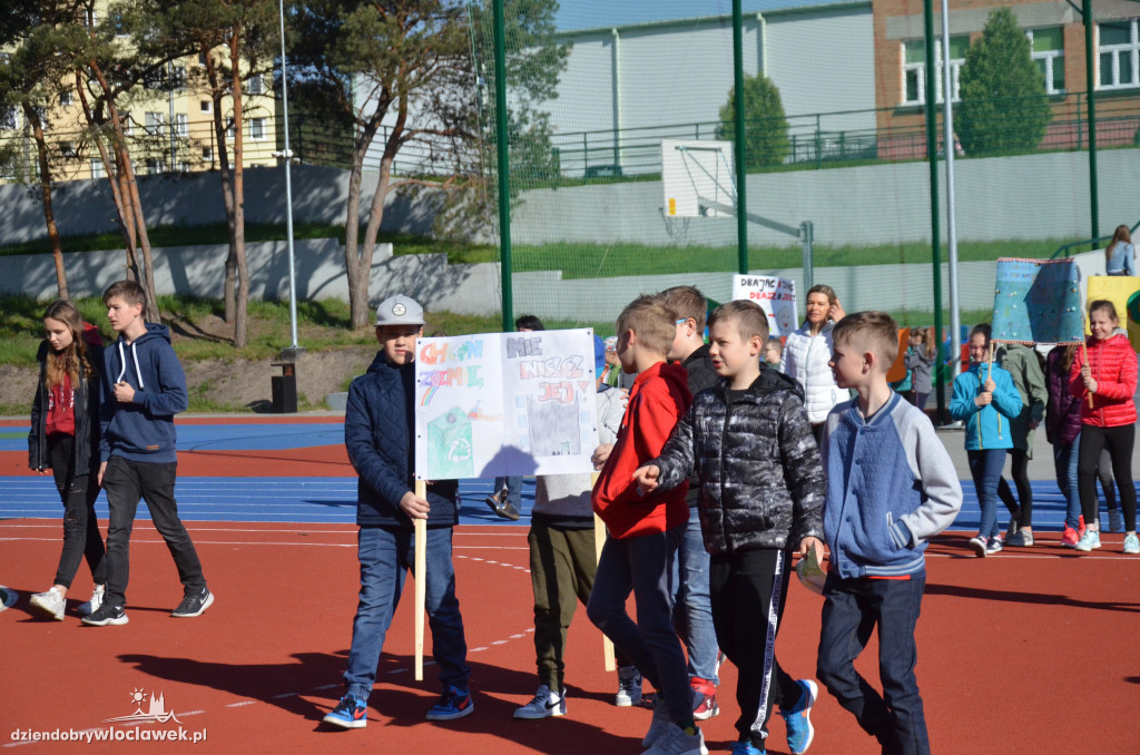Marsz ekologiczny w SP 23