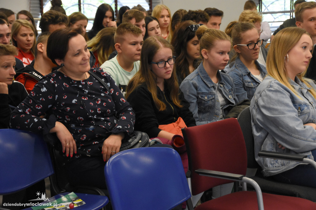 Festiwal Książki: Okoń w sieci