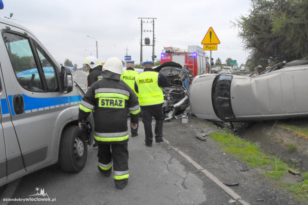 Toyota uderzyła w citroena na DK67