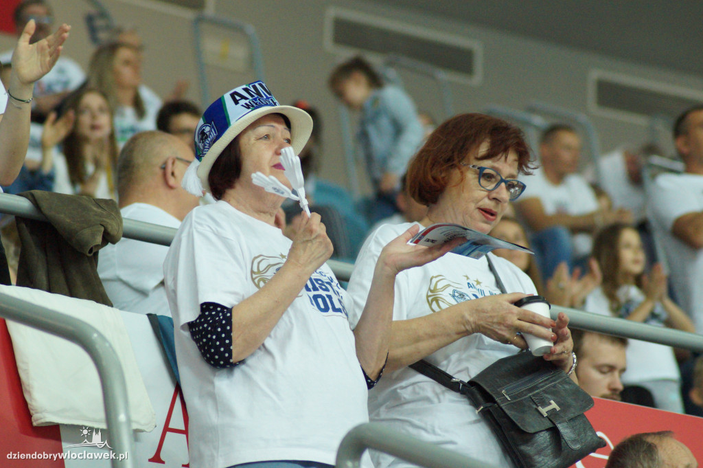 Kibice na 3. meczu play-off z Arką