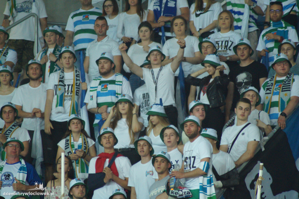 Kibice na 3. meczu play-off z Arką