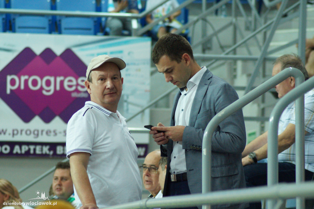 Kibice na 3. meczu play-off z Arką