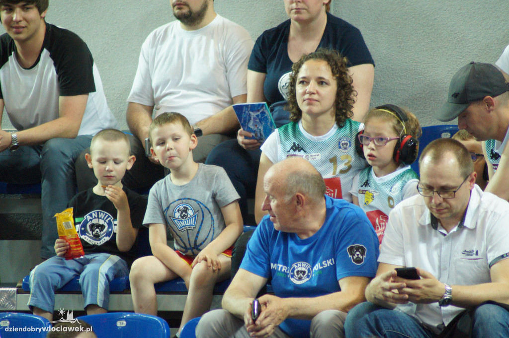 Kibice na 3. meczu play-off z Arką