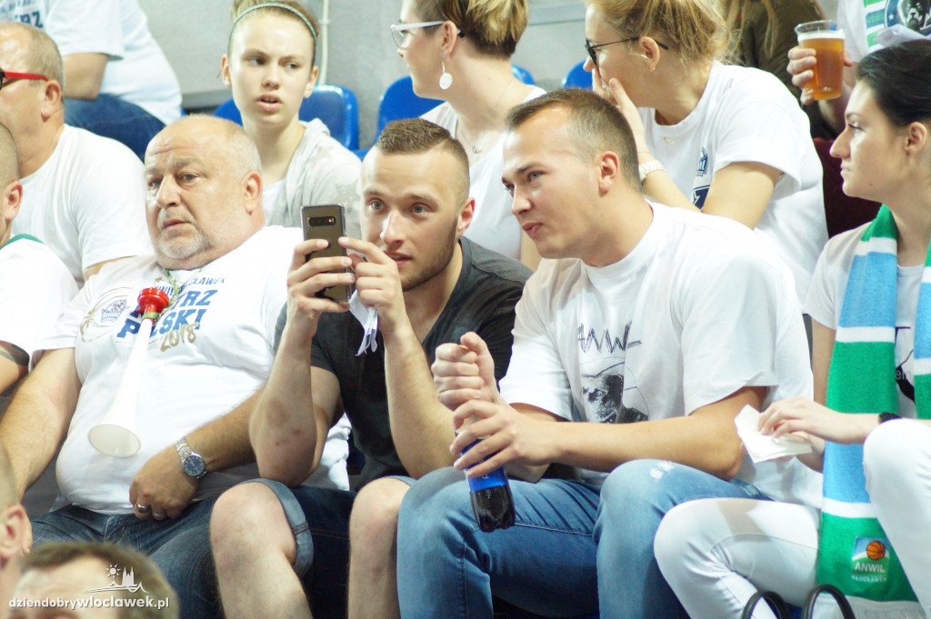 Kibice na 3. meczu play-off z Arką