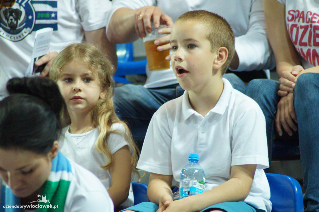 Kibice na 3. meczu play-off z Arką