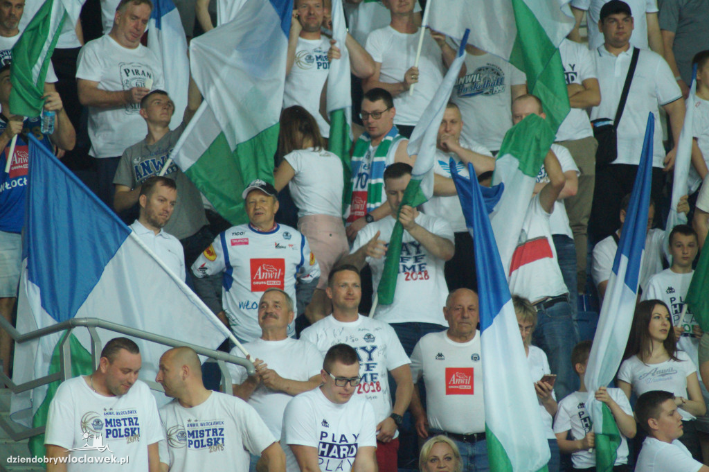 Kibice na 3. meczu play-off z Arką