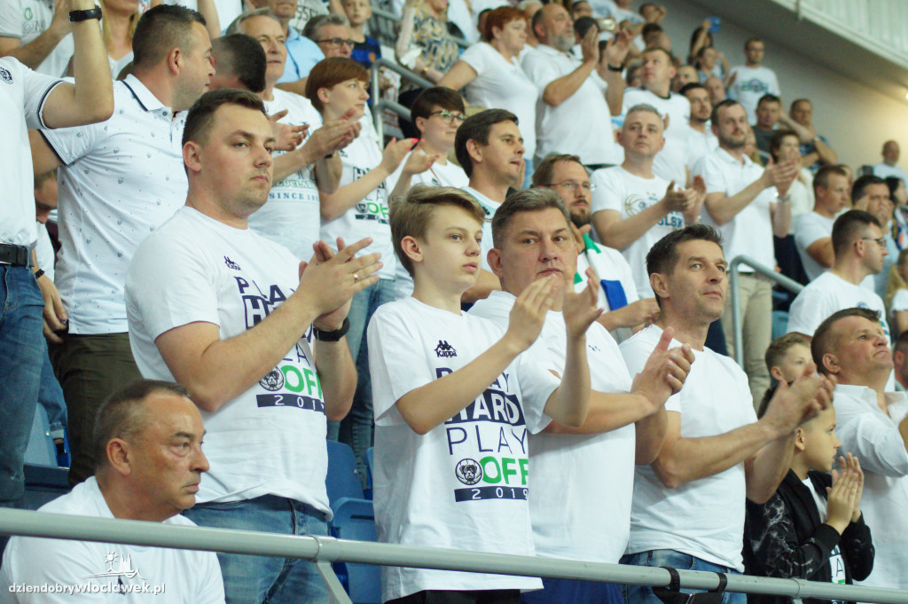 Kibice na 3. meczu play-off z Arką