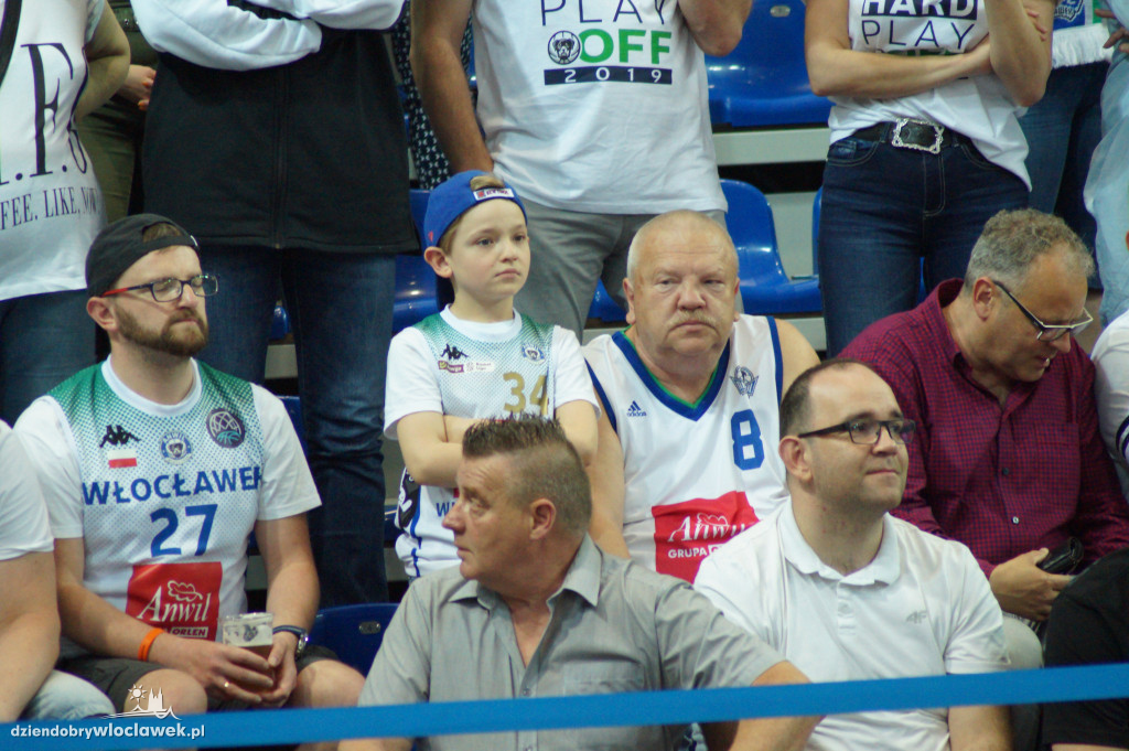 Kibice na 3. meczu play-off z Arką