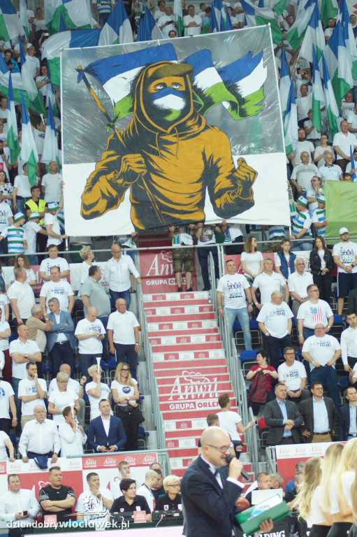 Kibice na 3. meczu play-off z Arką
