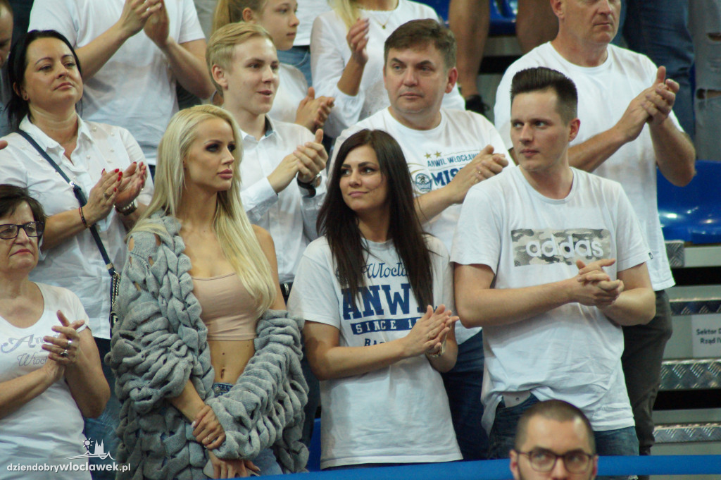 Kibice na 3. meczu play-off z Arką