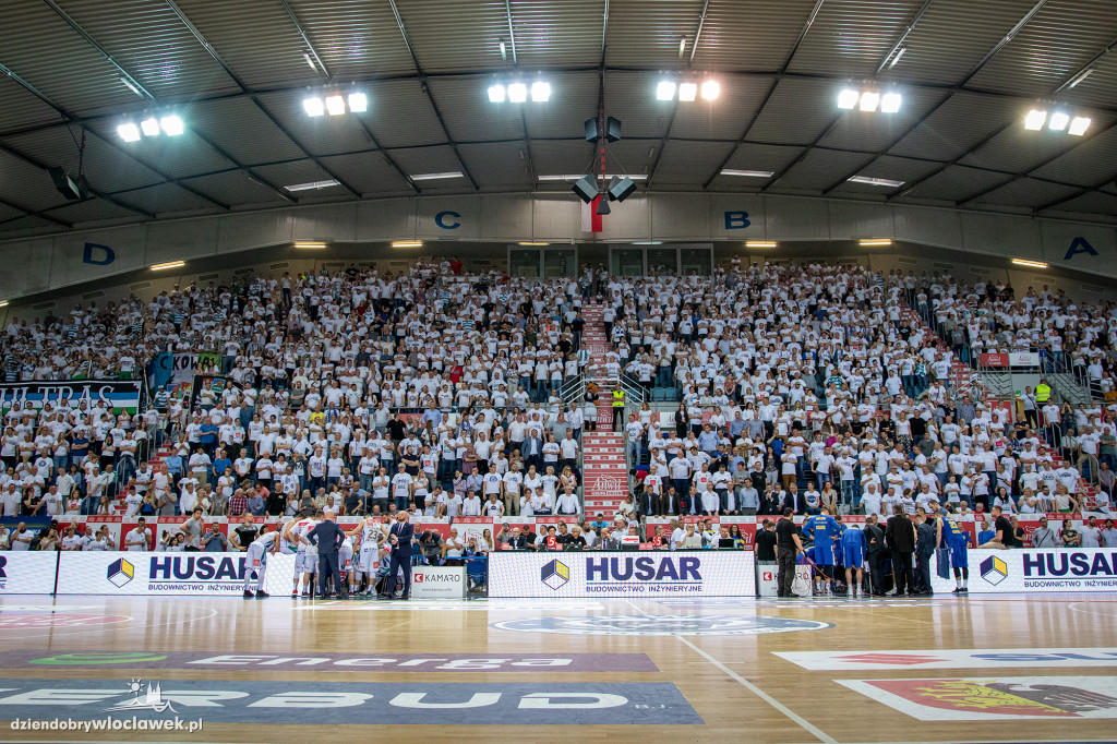 Kibice na 3. meczu play-off z Arką