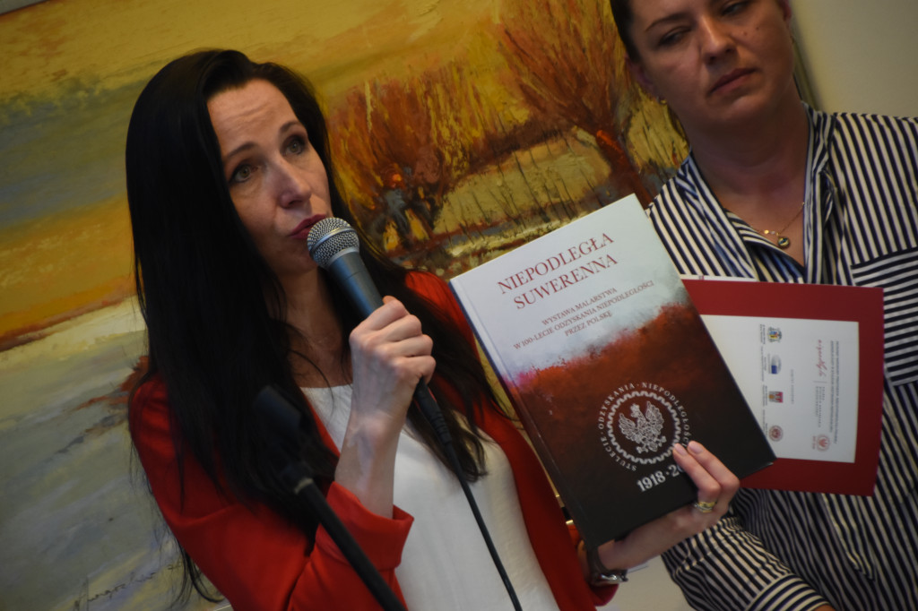 'Niepodległa Suwerenna' w Suszarni