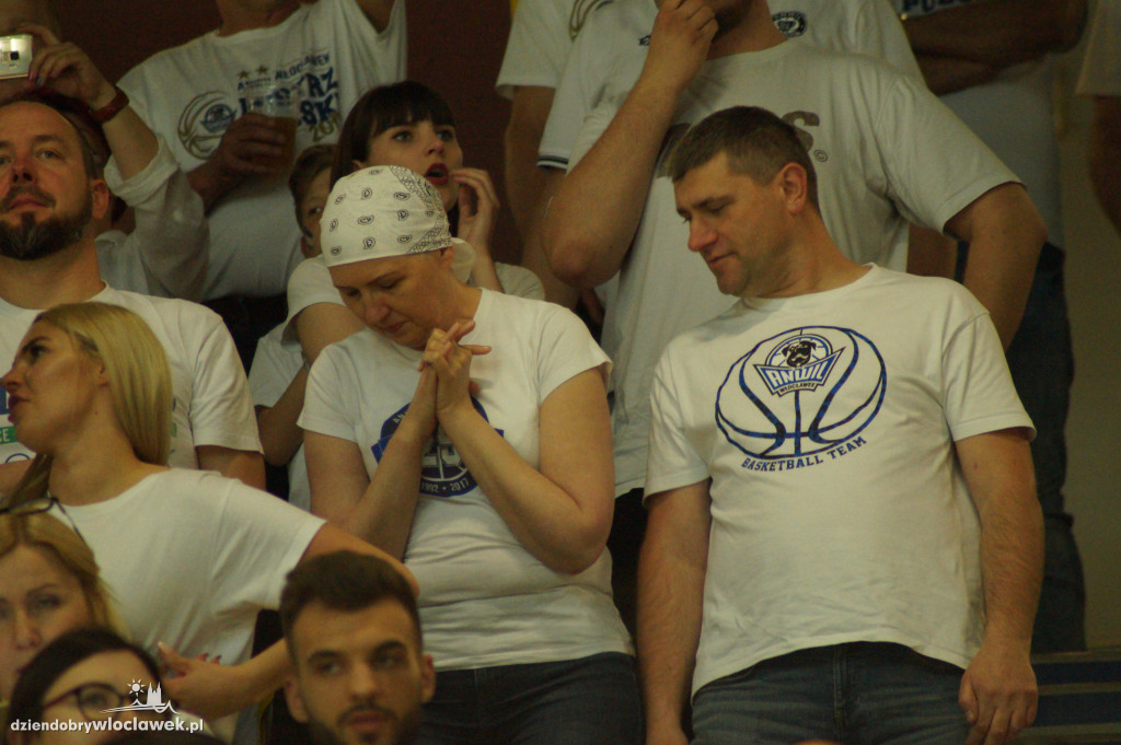 Anwilowy zawrót głowy. Kibice w Gdyni