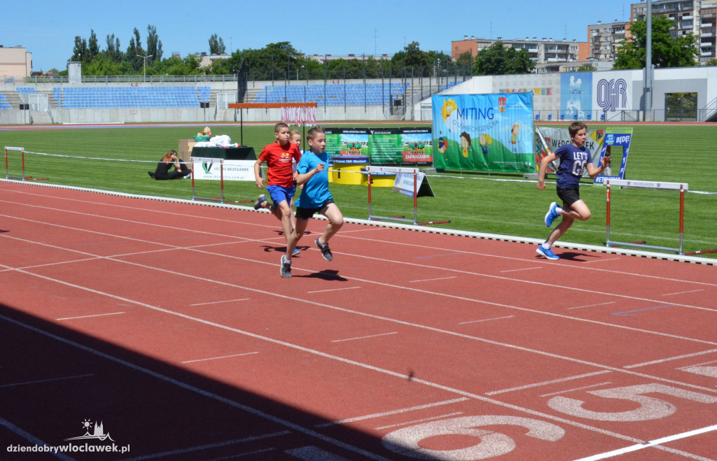 Mityng lekkoatletyczny na stadionie