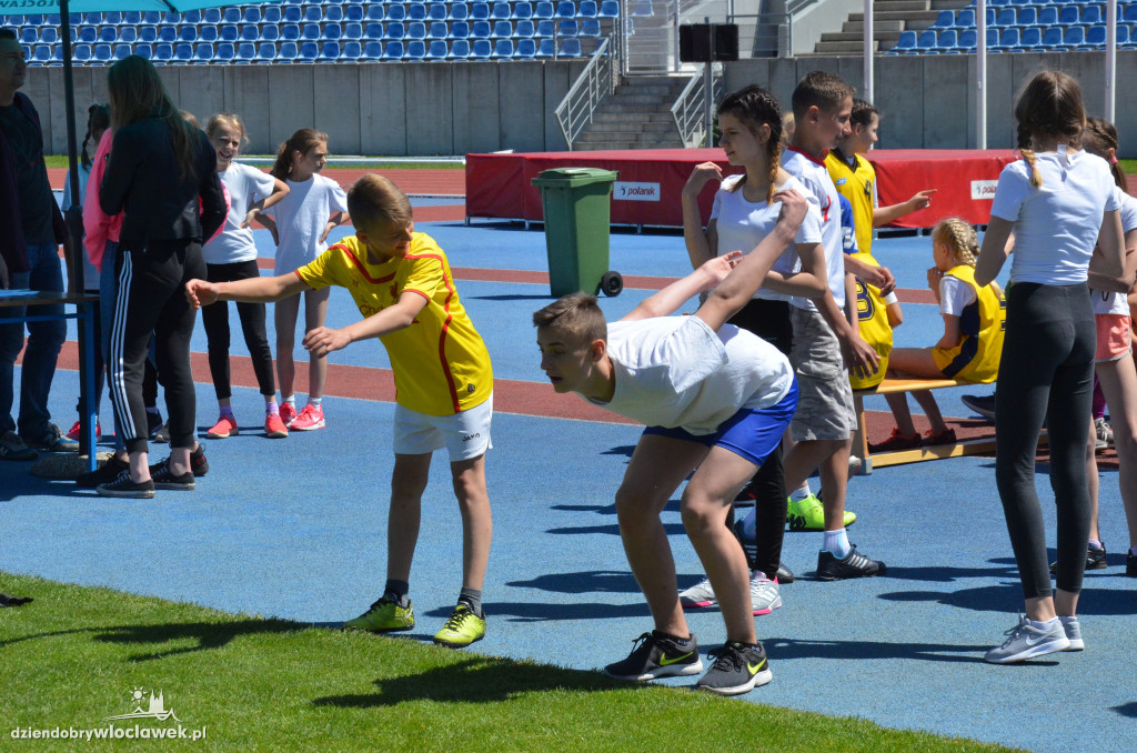 Mityng lekkoatletyczny na stadionie