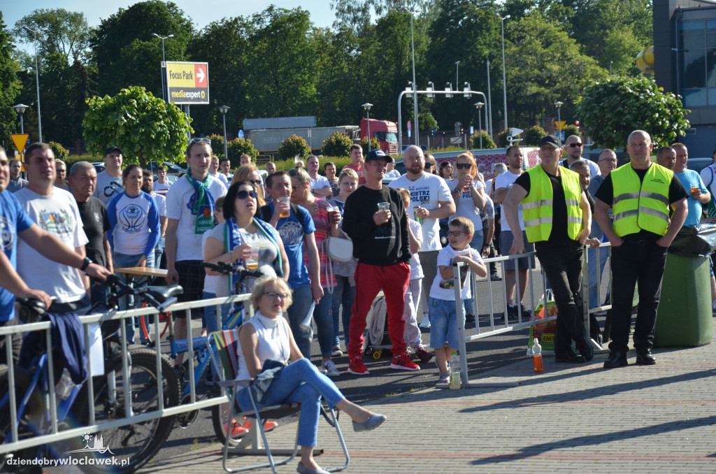 Strefa kibica przy Hali Mistrzów