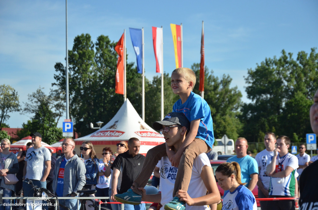 Strefa kibica przy Hali Mistrzów