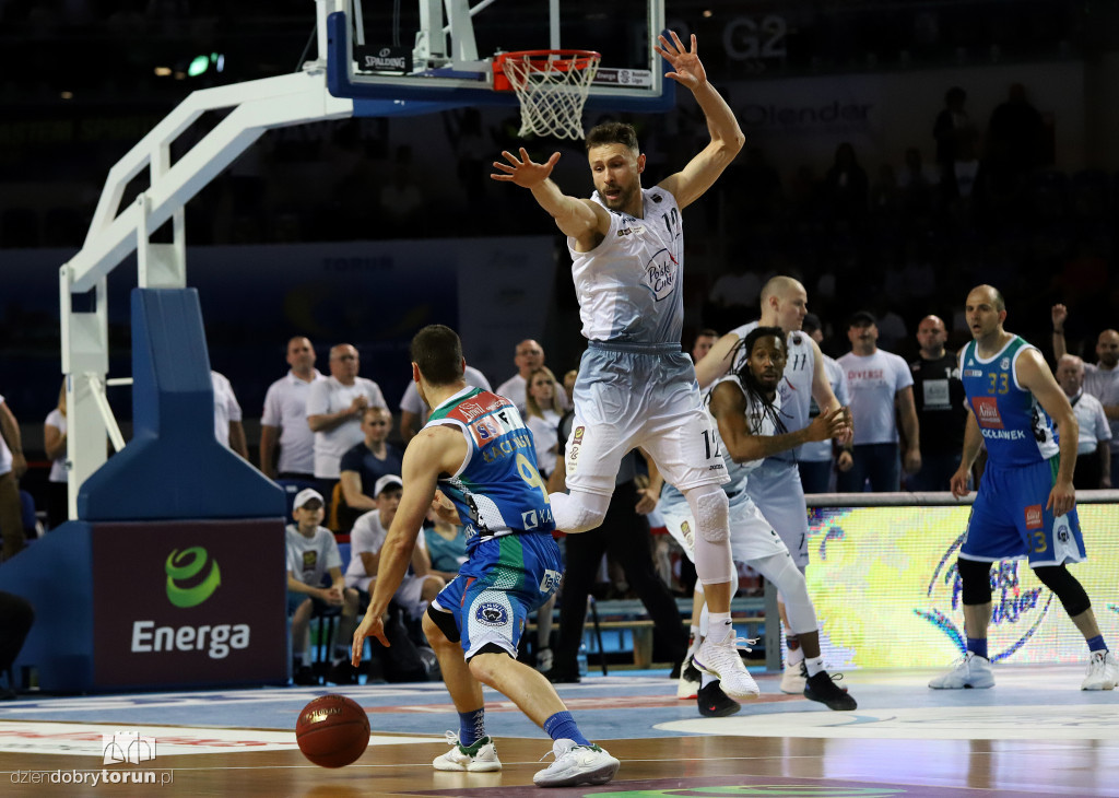 Twarde Pierniki vs Anwil Włocławek