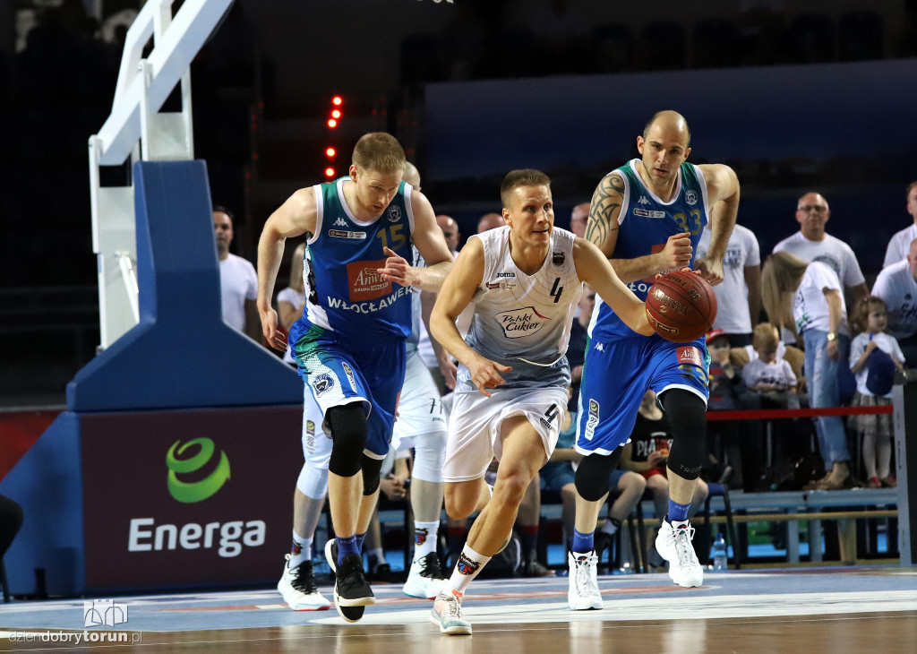 Twarde Pierniki vs Anwil Włocławek