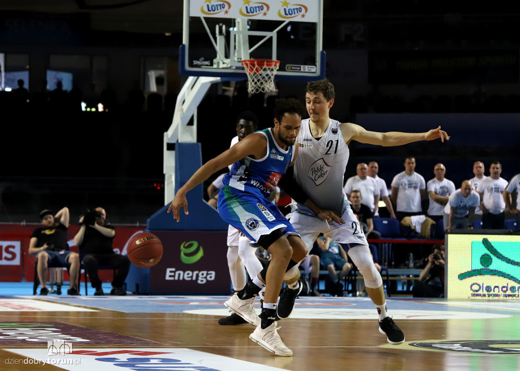 Twarde Pierniki vs Anwil Włocławek
