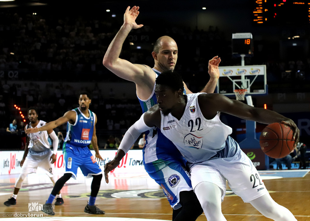 Twarde Pierniki vs Anwil Włocławek