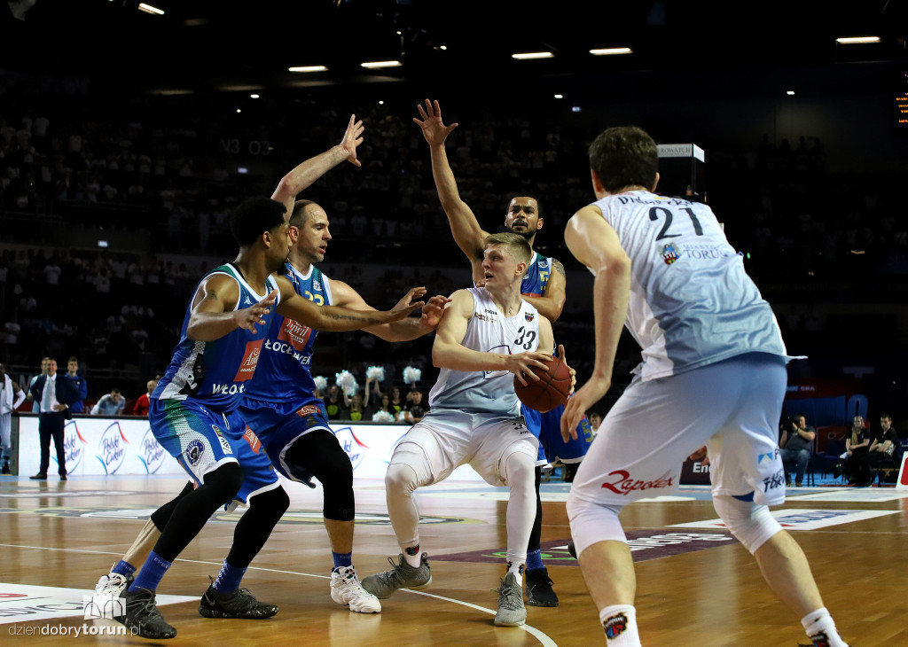 Twarde Pierniki vs Anwil Włocławek
